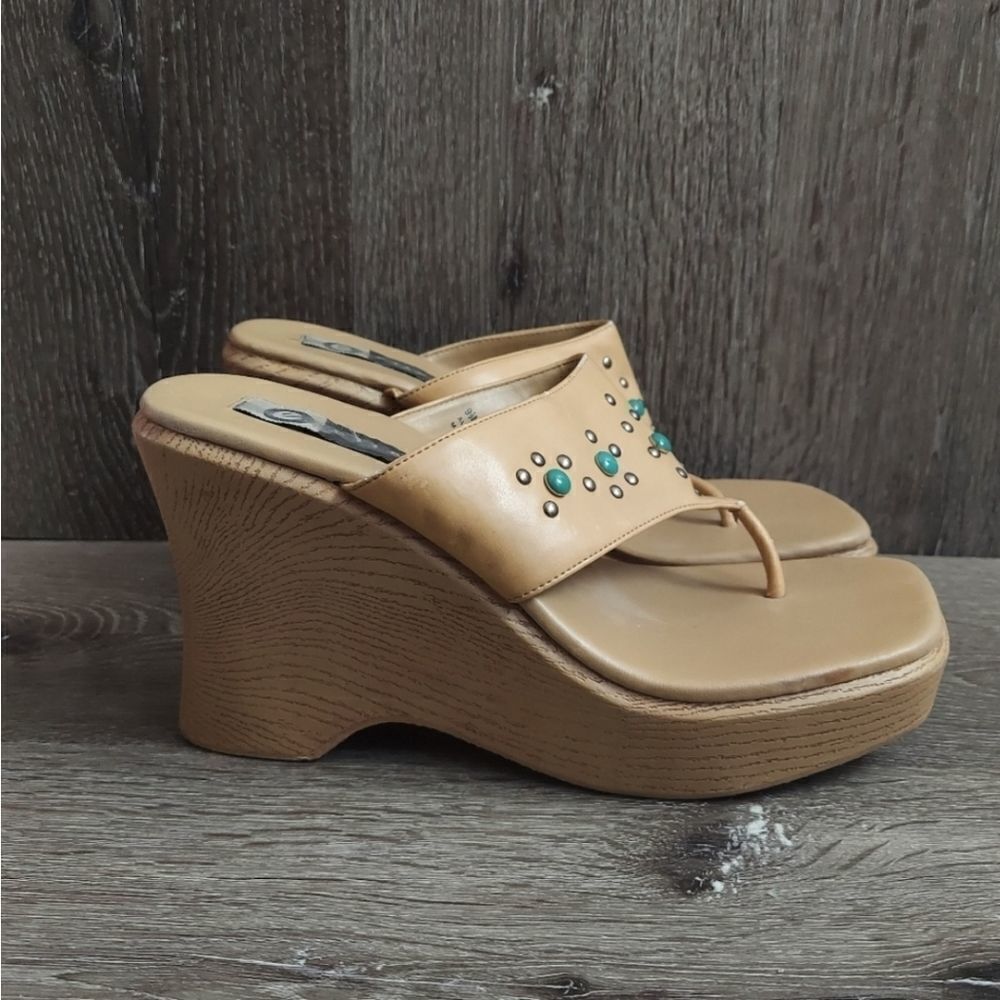 Ellemenno Vintage 90s Wood Platform Studded Thong Sandal Size 9.5M